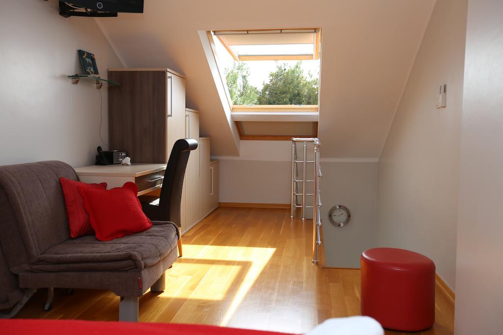 Apartments Lavica Beach Dumicic Podstrana Room photo